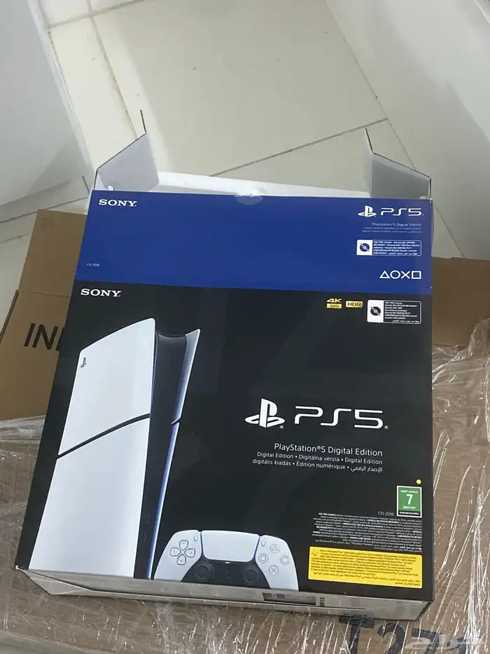 للبيع سوني 5 وشاشة قيمنق 1