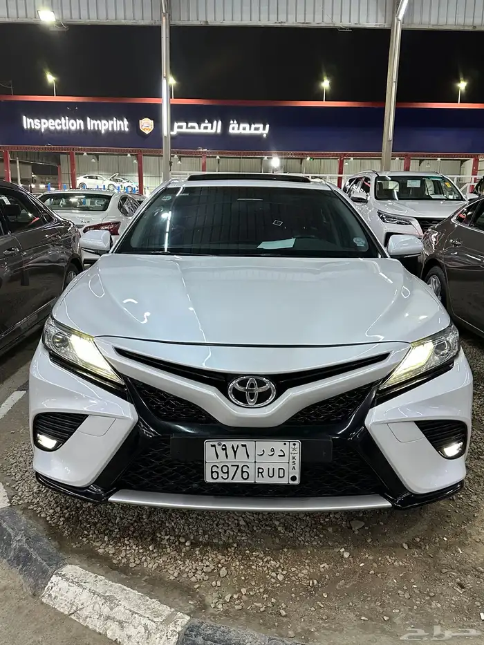 للبيع تويوتا كامري قراندي 2019 فل كامل السوم 78000 الف 1