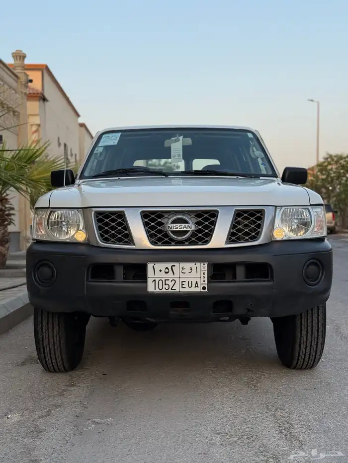 نيسان باترول 2009 GLوكالة 16