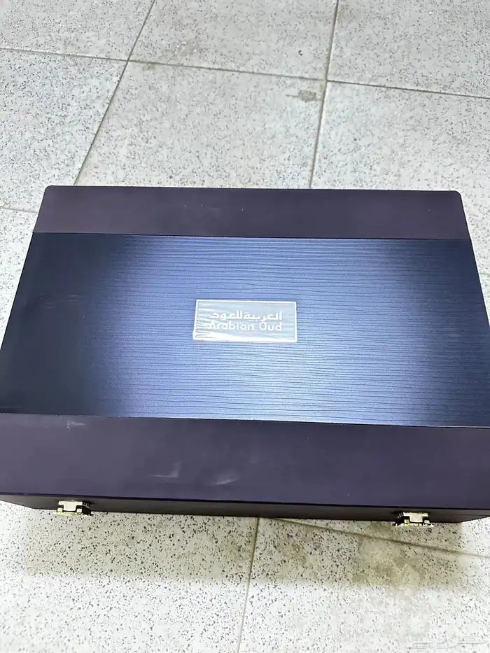 بشوت وهدايا اطقم طيب وعود وسيوف للبيع جملة او تفريد 6