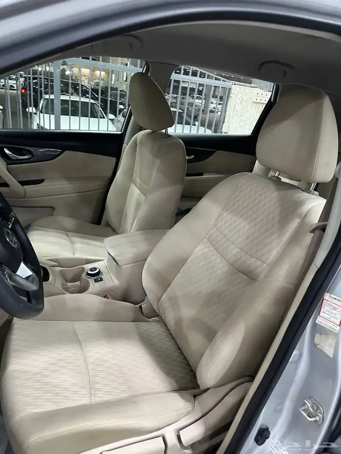 اكس تريل 2020 نص فل دبل لدى معرض(عبيد الرشيدي) 29