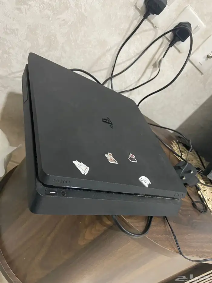 سوني 4 نظيف ما انفك 0