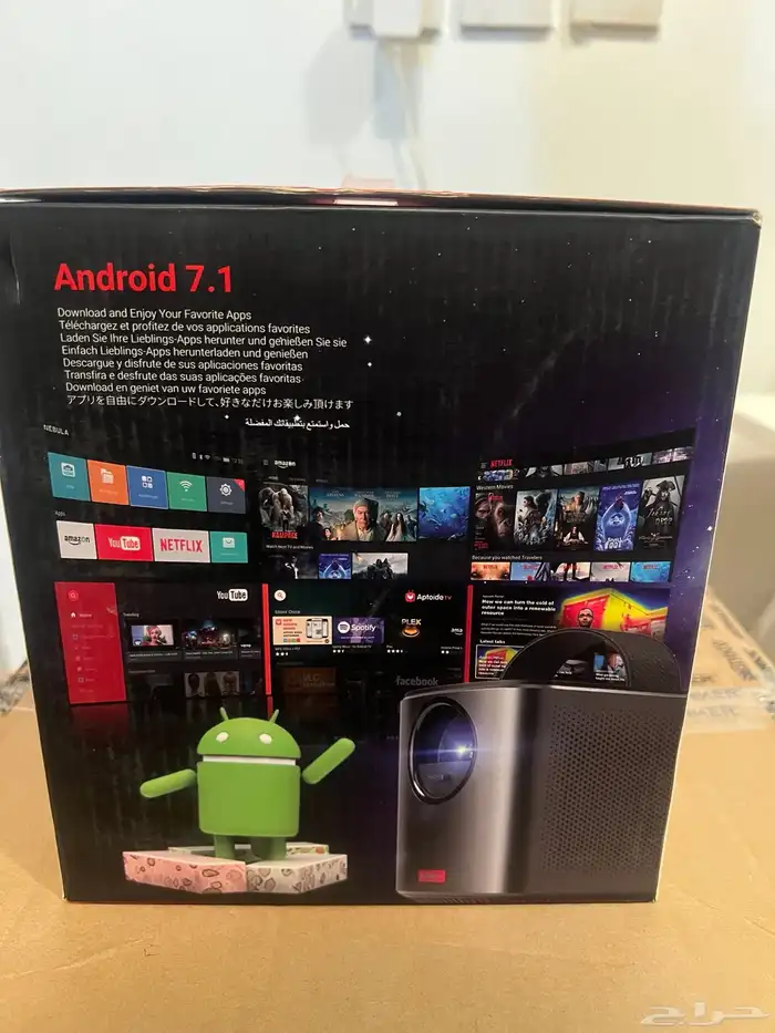 جهاز بروجكتر عرض من انكر نيبولا 3