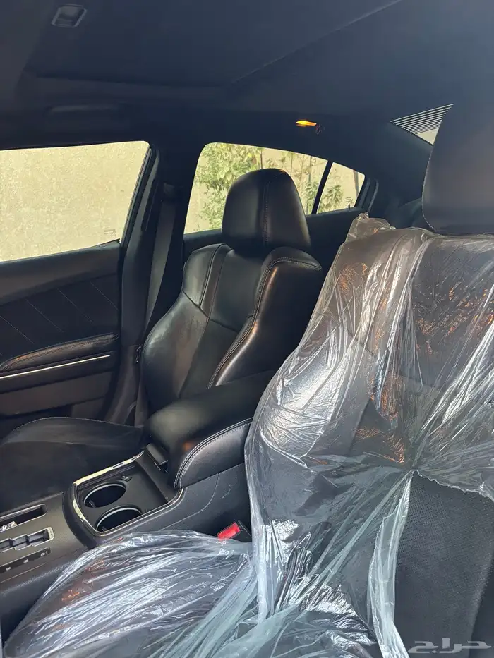 دوج تشارجر 2012 RT ( محول كامل داخلي وخارجلي SRT ) 9