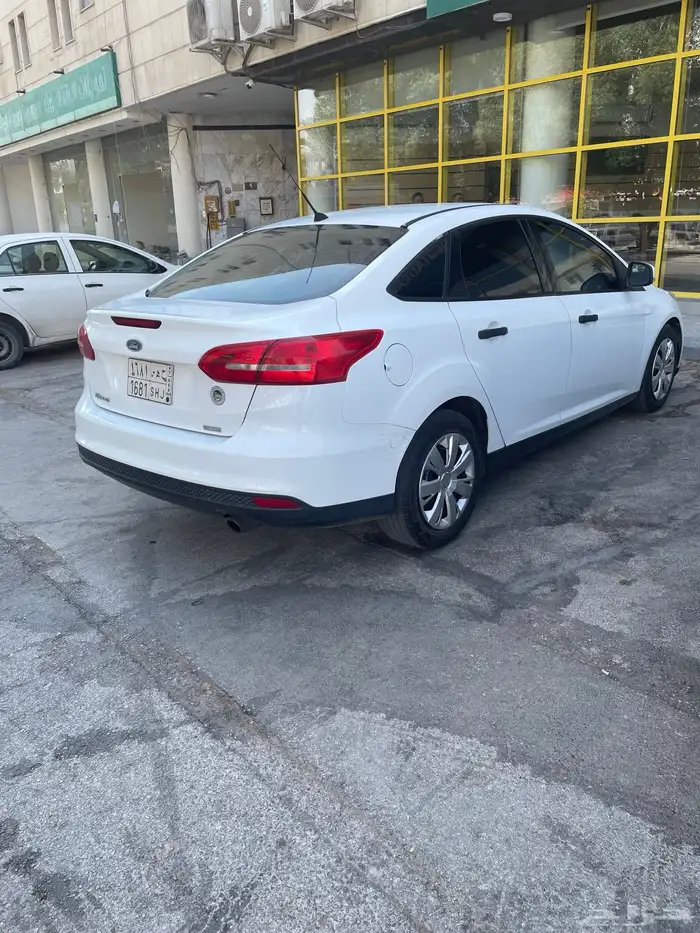 فورد فوكس 2015 للبيع 3