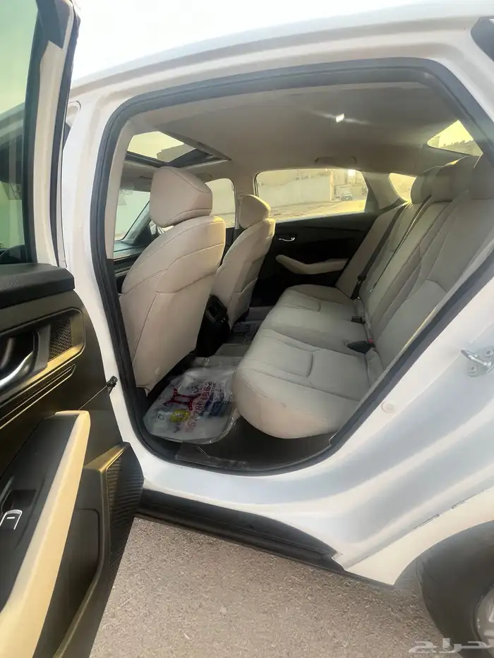 هوندا اكورد 2023 نص فل ممشى 35الف الشكل الجديد 11