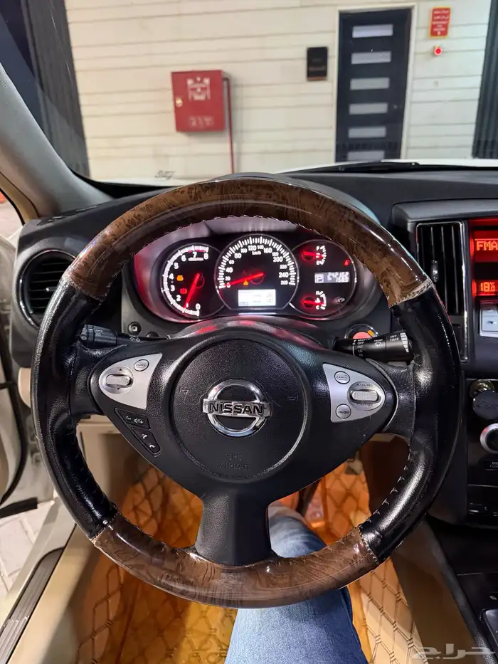 NISSAN MAXIMA 2014 8