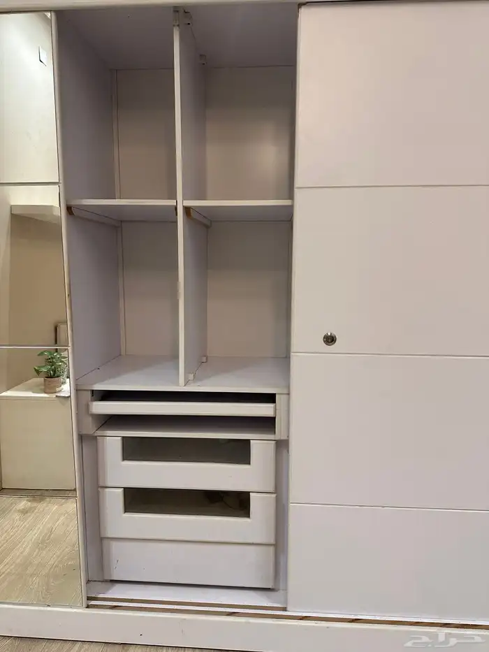 دولاب نظيف للبيع 2