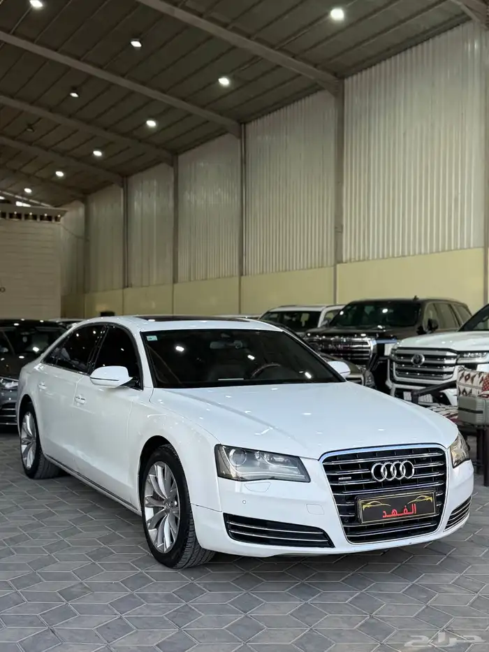 اودي - 2012 - A8 - بسعر 29 الف 2