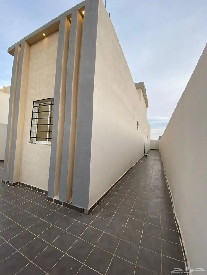 للبيع دوبلكس أرضي في الدوادمي 4