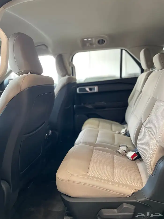 فورد اكسبلورر 2020 10