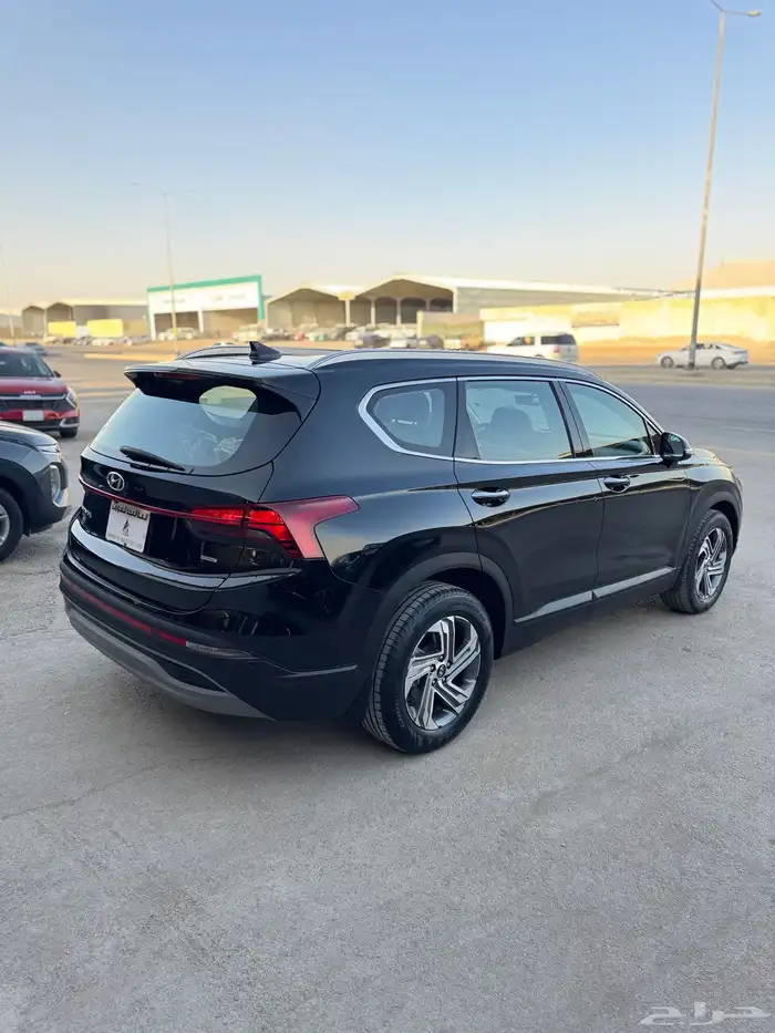 للبيع هيونداي سنتافي 2024 نص فل 4 سلندر دبل 3