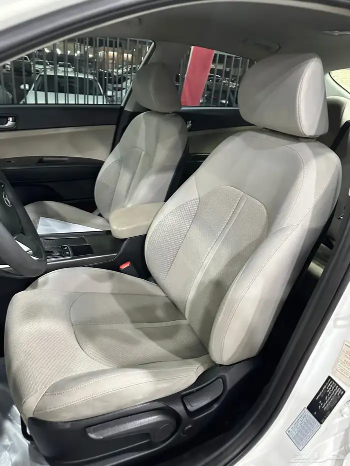 كيا اوبتيما 2020 مطور لدى معرض(عبيد الرشيدي) 26