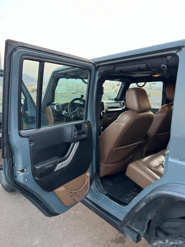 جيب رانجلر روبيكون 2014 معدل لوحة مميزة 10