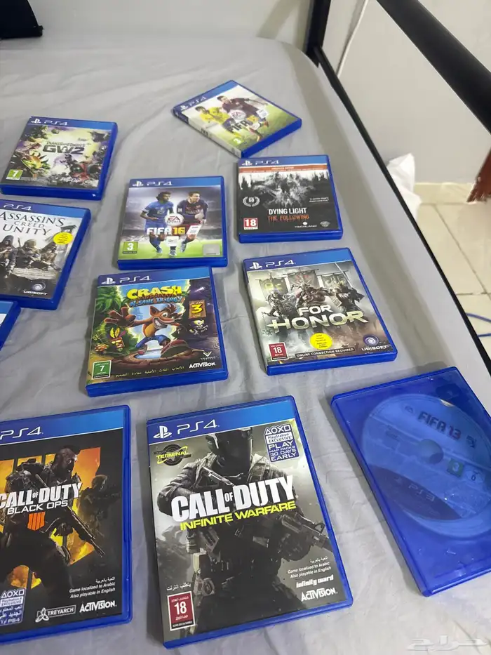 اشرطة سوني 4 للبيع التواصل واتس 1