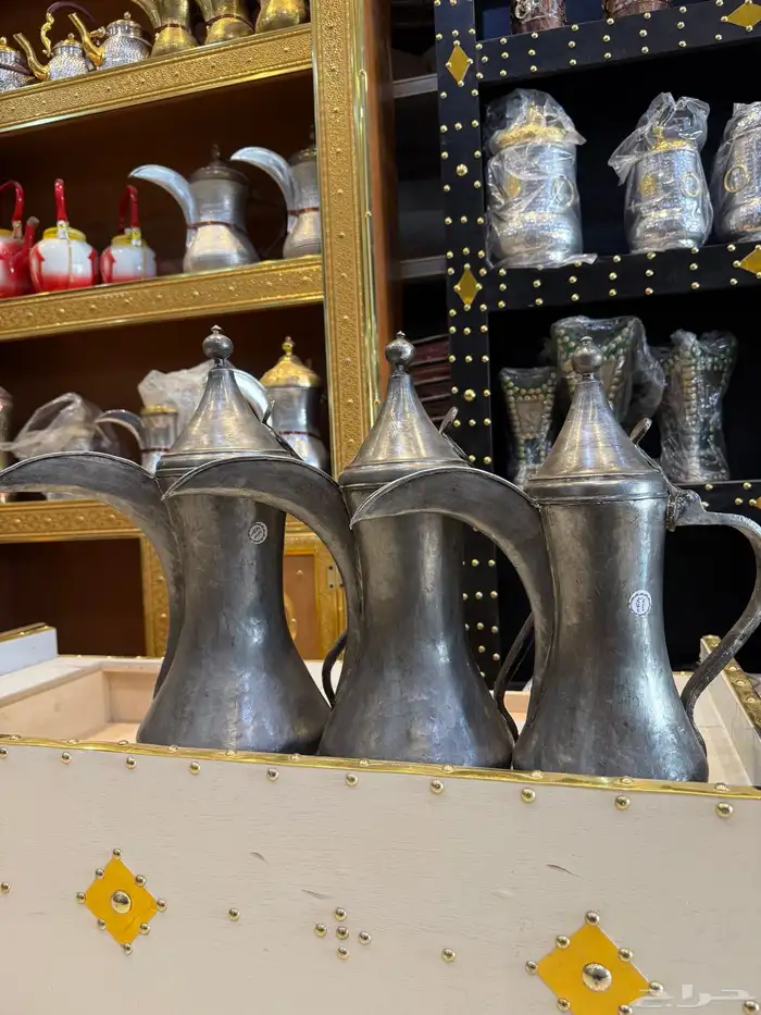 دلال مزعل طقم 3حبات 3