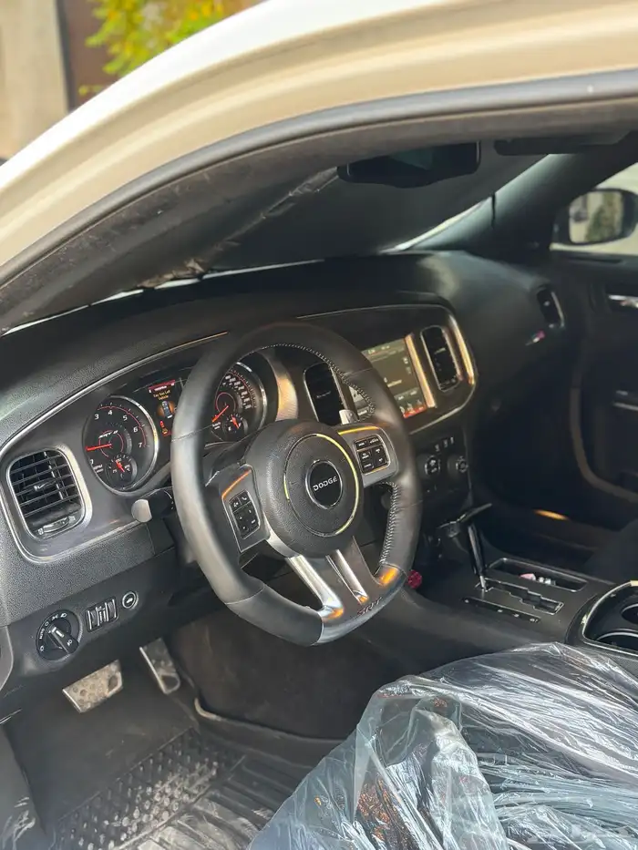 دوج تشارجر 2012 RT ( محول كامل داخلي وخارجلي SRT ) 7