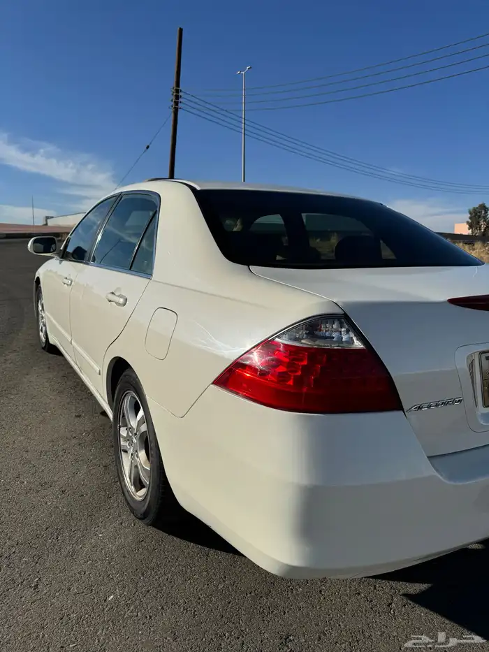 هوندا أكورد2007 4