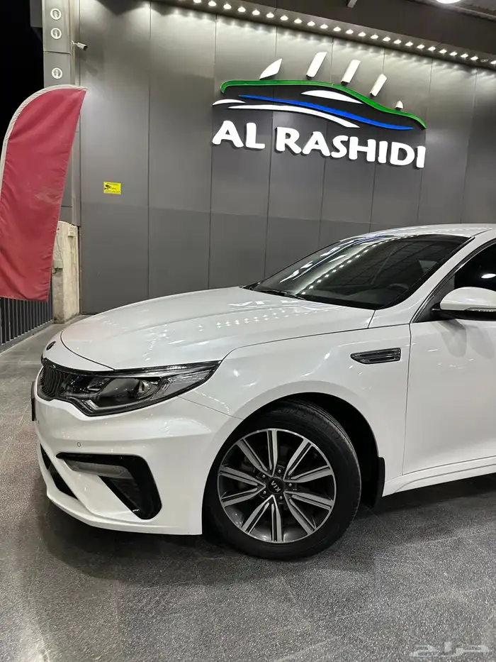 كيا اوبتيما 2020 مطور لدى معرض(عبيد الرشيدي) 3