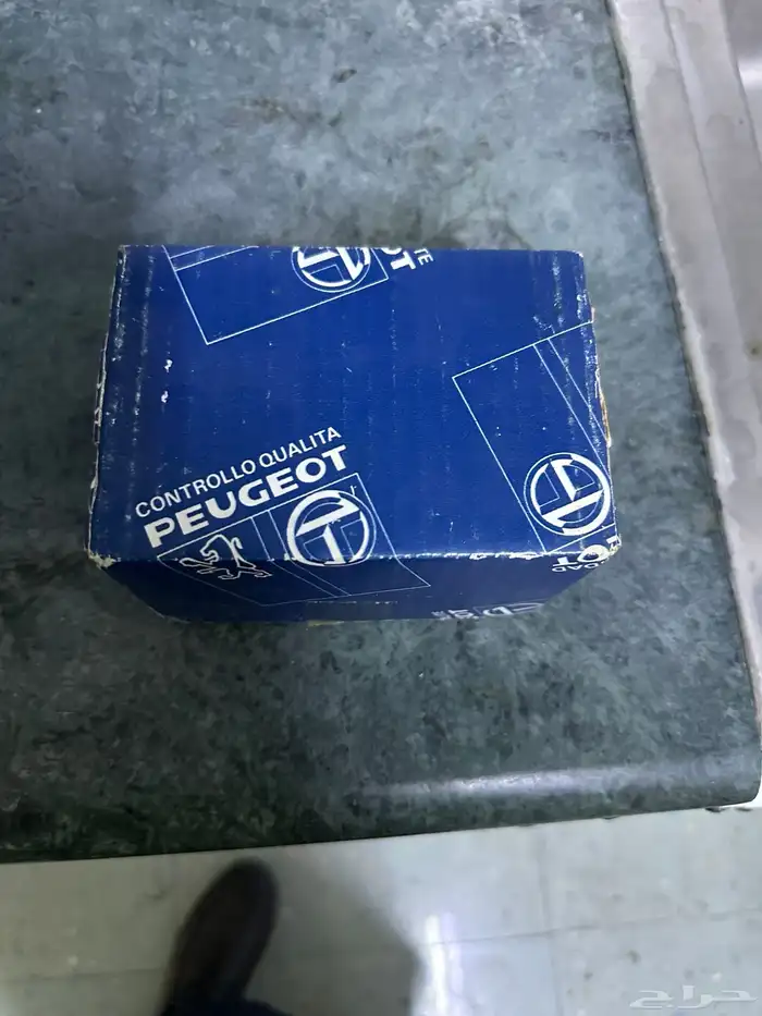 لعشاق التراث ساعه سياره بيجو 1984 505 3