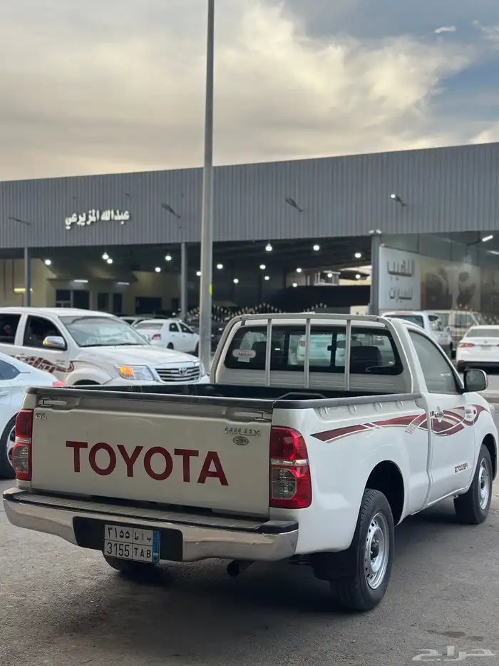 تويوتا هايلوكس 2015 7