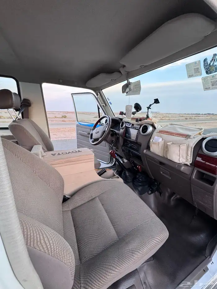 جيب ربع تويوتا 2011 ابيض للبيع 30