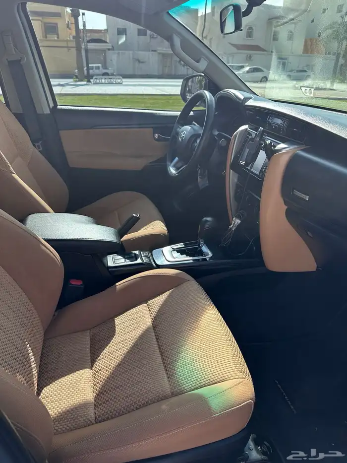 فورتشنر 2021 ابيض 4 دبل 22