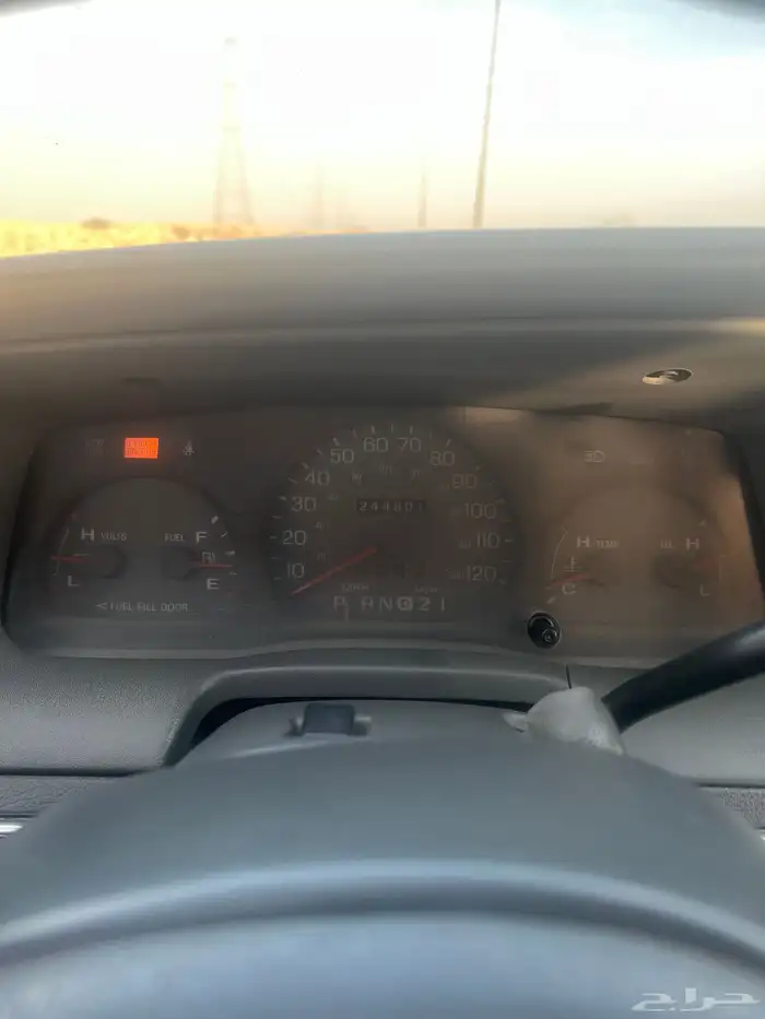 فورد 2003 ماركيز نضيف مفحوص ومجدد 4