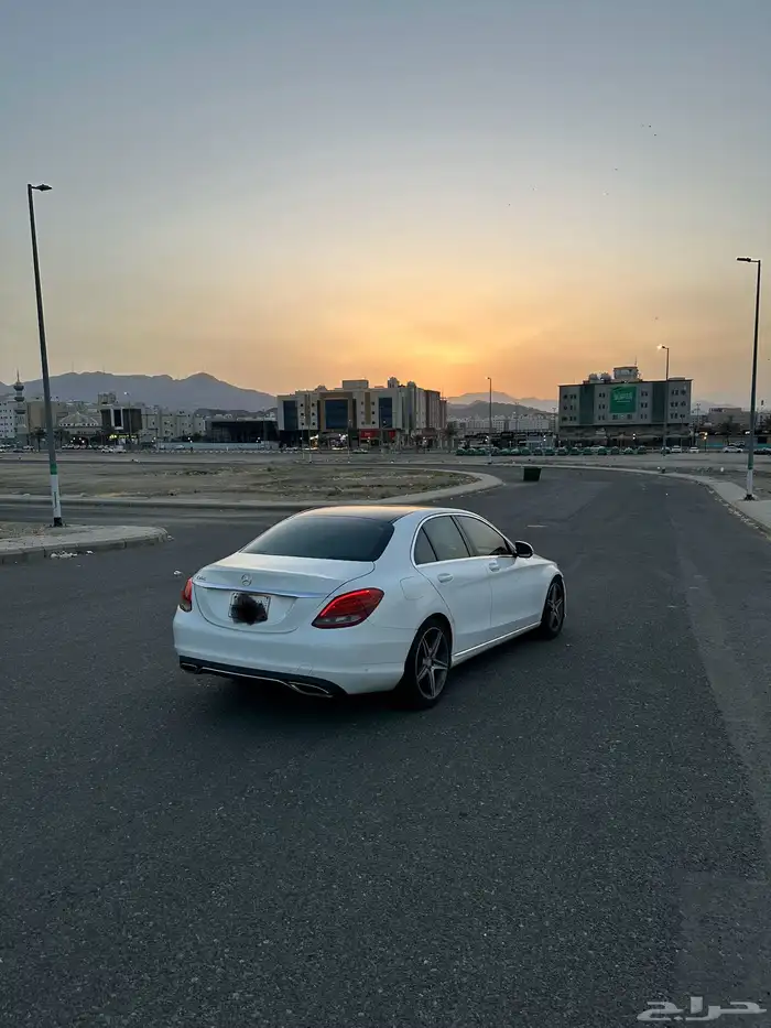 للبيع مرسيدس c200 10