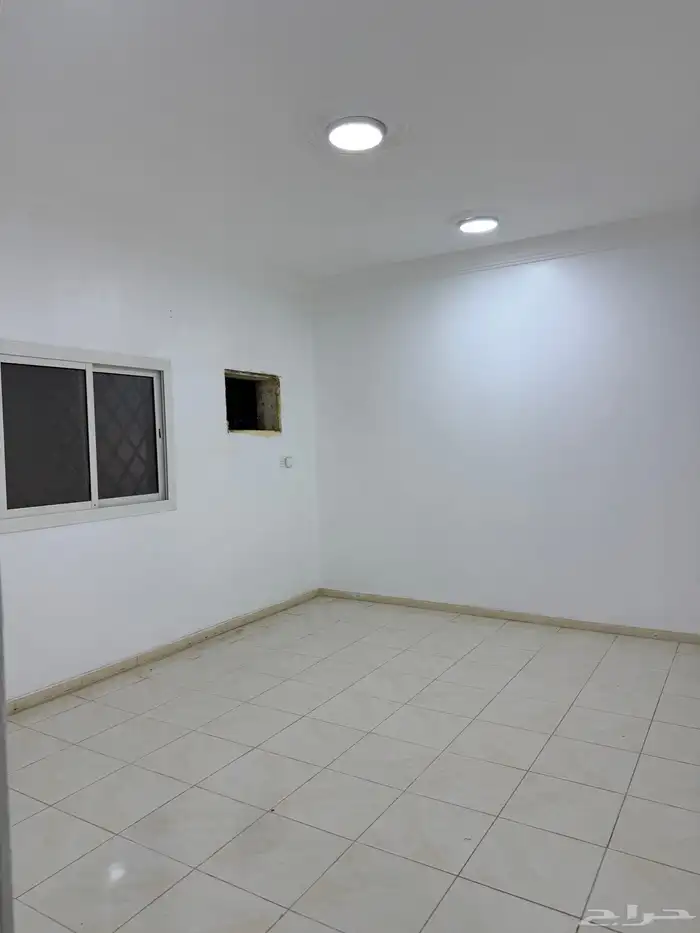 شقة ثلاث غرف بحي السلام 5