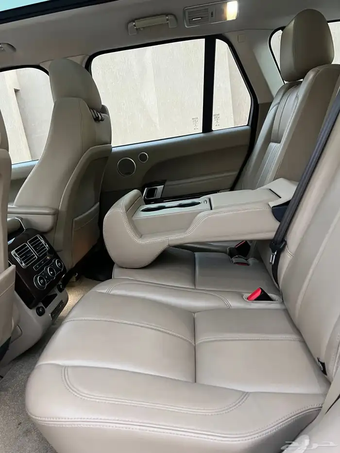 رنج روفر ( فوج ) الموديل 2016 نظيف 26