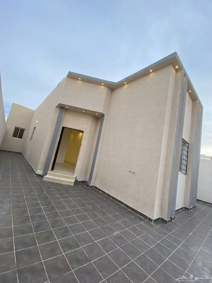 للبيع دوبلكس أرضي في الدوادمي 2