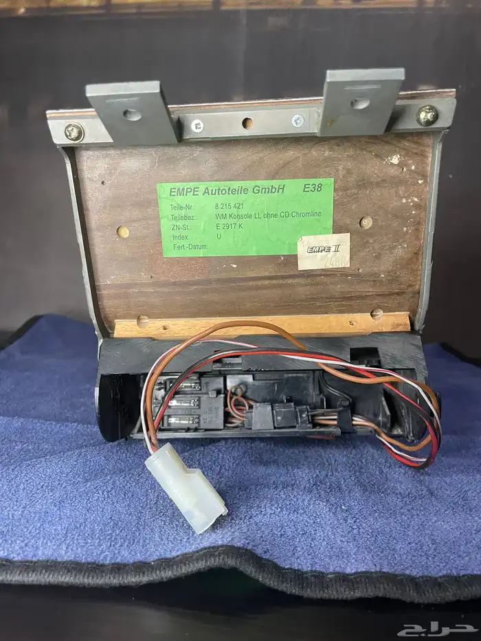 قطع غيار بي ام دبليو e38 19