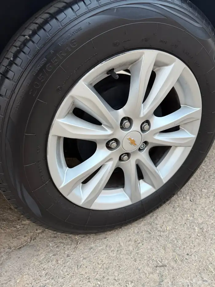 شيفرولية كروز نظيف جدا 50