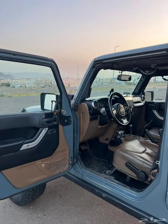 جيب رانجلر روبيكون 2014 معدل لوحة مميزة 9