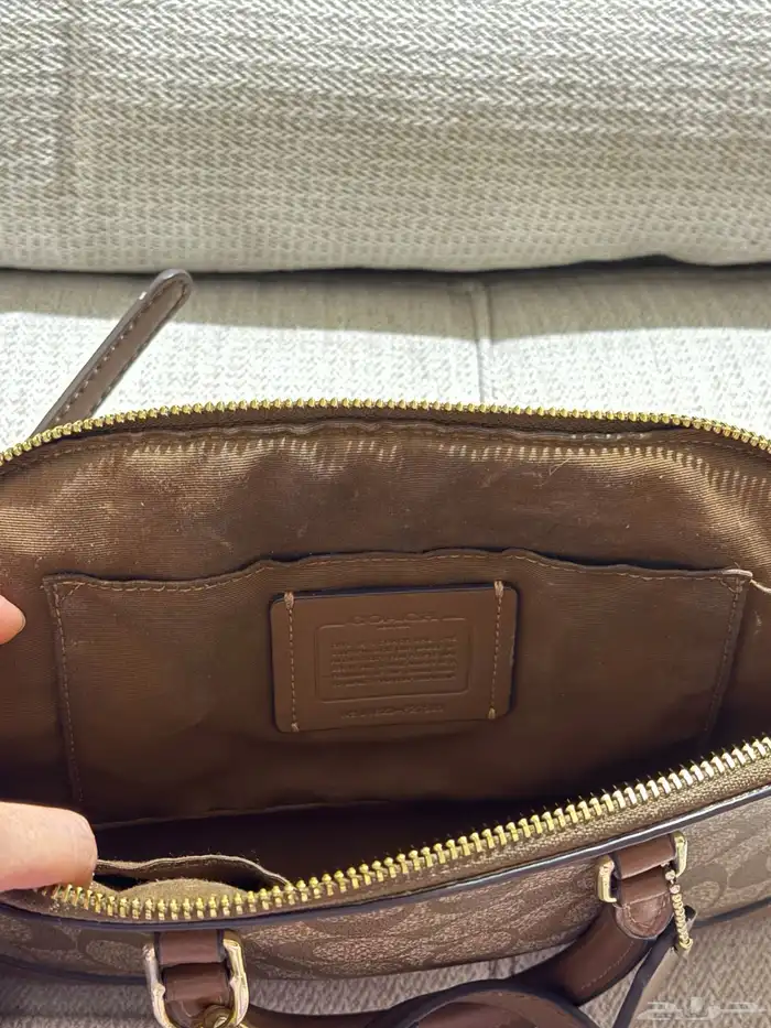 شنطة COACH اصلية 2