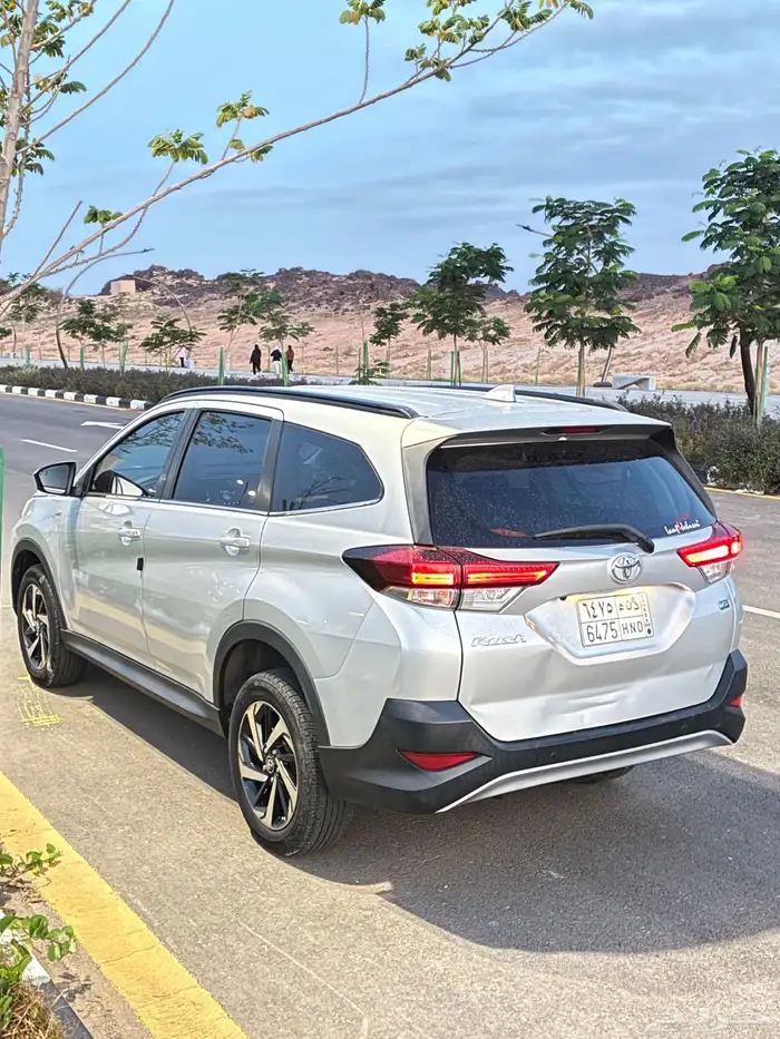 راش 21 مخزن شرط (اقبل بدل) الحد 51 قابل للتفاوض 2