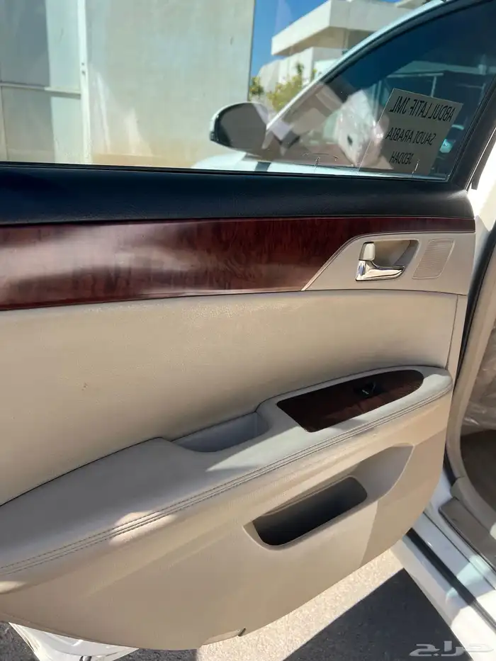 تويوتا افالون 2012 نظيفه جدا 20