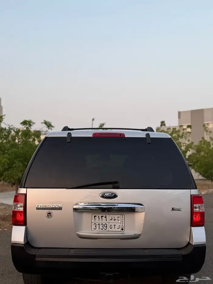 فورد اكسبيدشن 2014 38