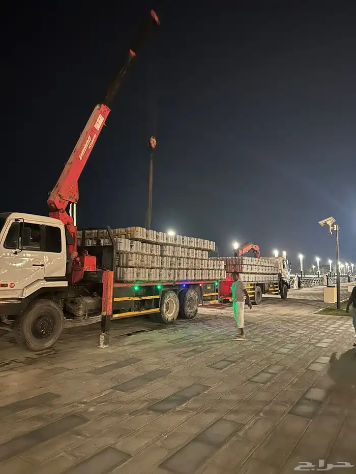 بوم ترك 8 طن للإيجار 0