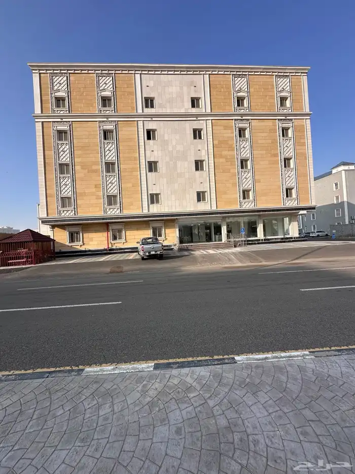 فندق للإيجار 1