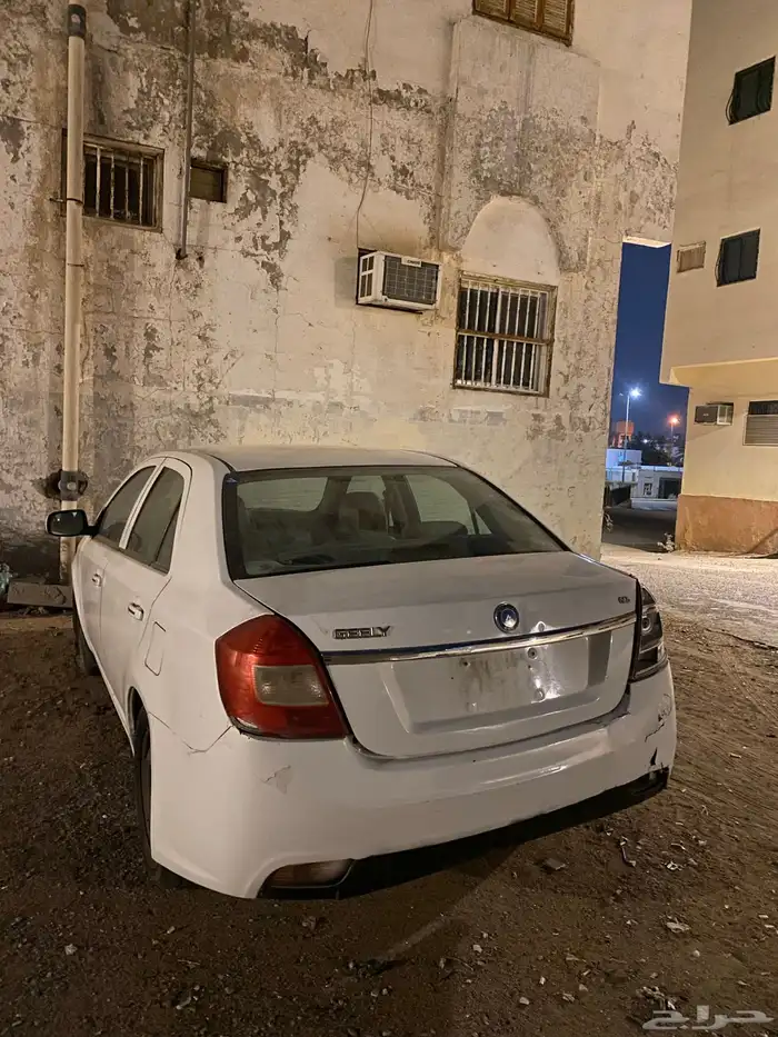 للبيع سياره تشليح جيلي باند 2015 0