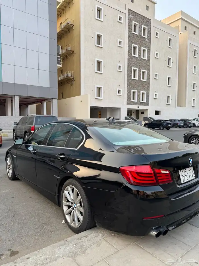 بي ام دبليو 2013 4 سلندر 520i 3