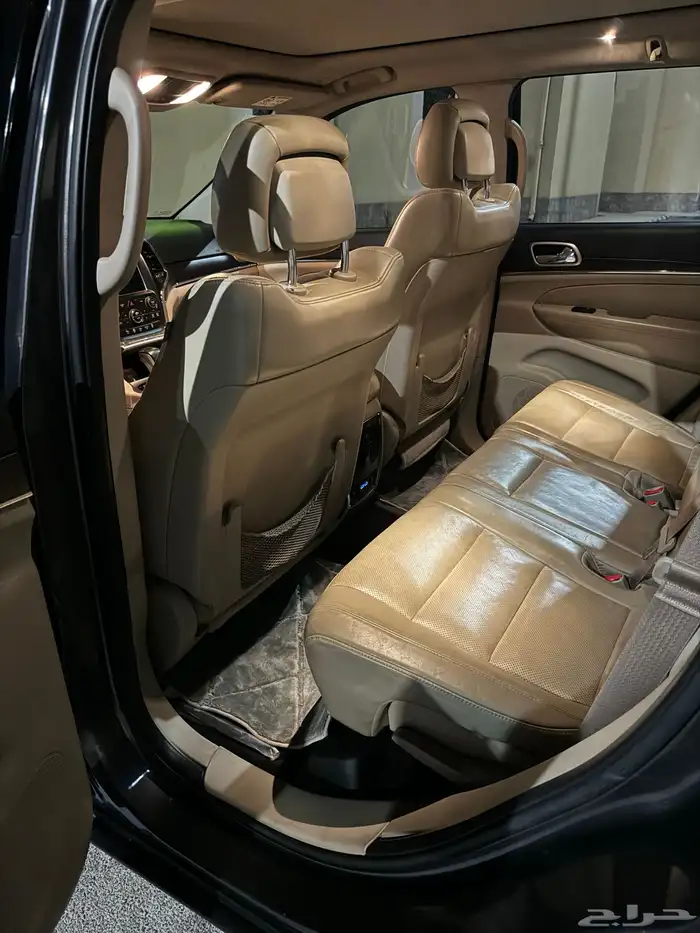 جيب شروكي لميتد 18