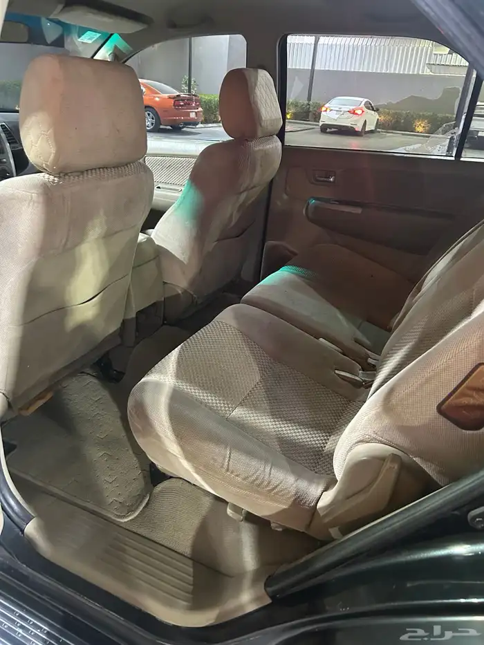 للبيع فورتشنر موديل 2009 4