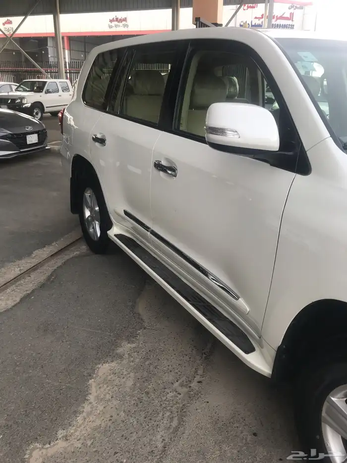 جيب GXR3 موديل 2014 8 سلندر 4