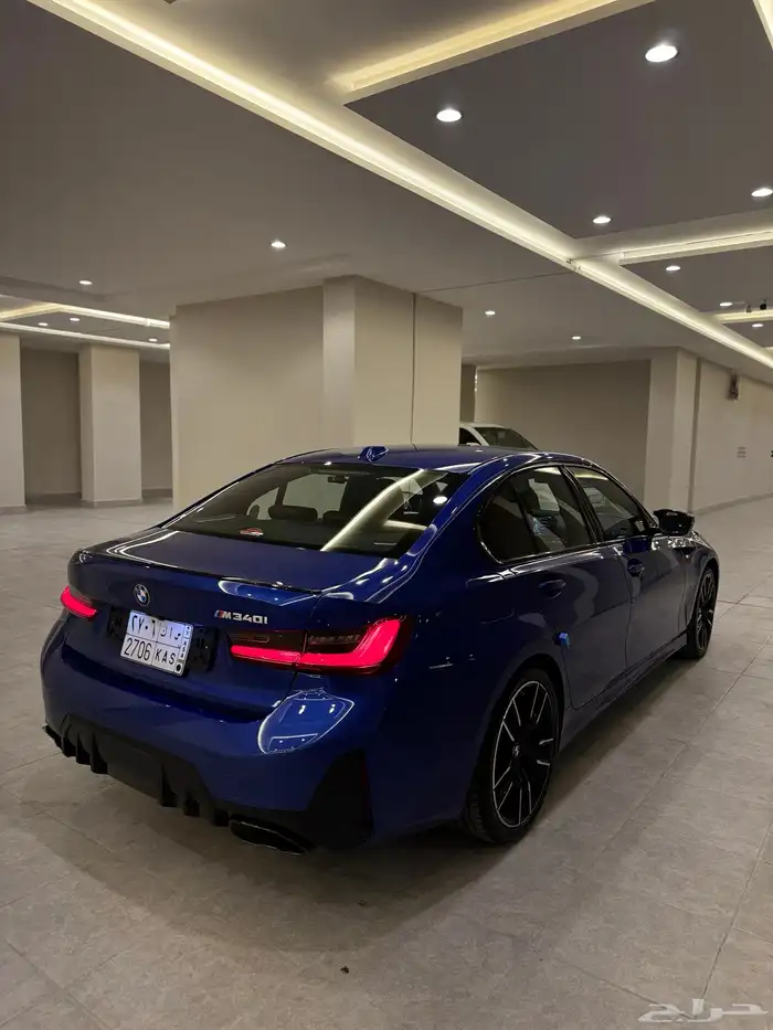 بي ام دبليو 340 14