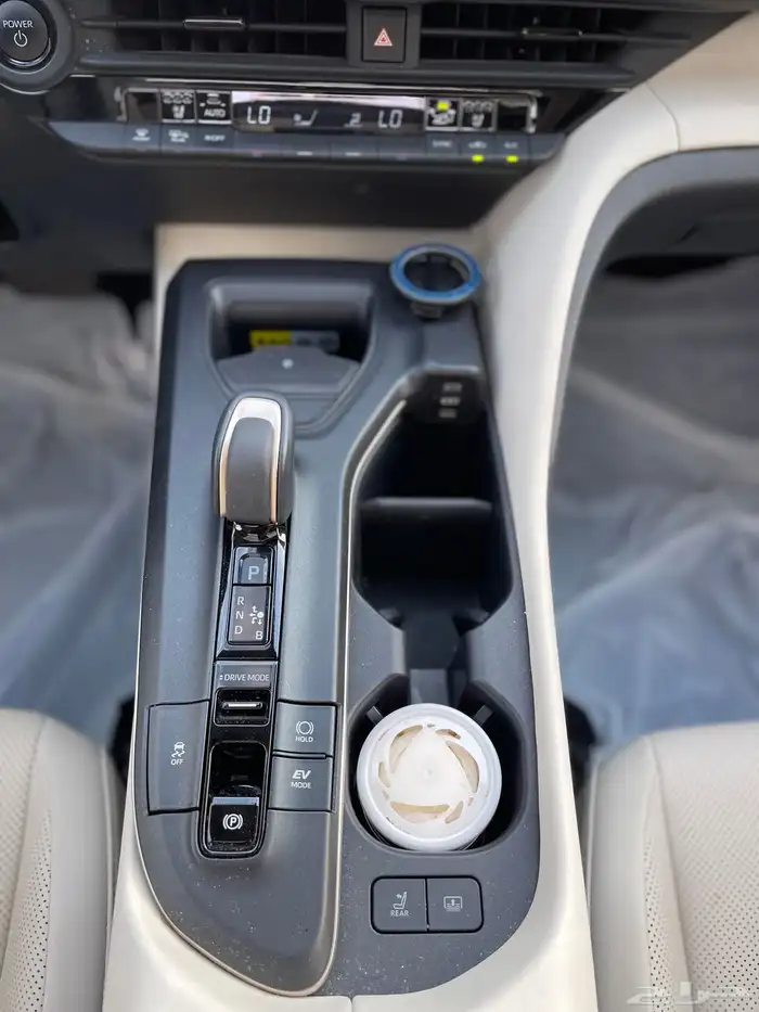 تويوتا-كراون2023(ممشي26الف)بريميوم 21