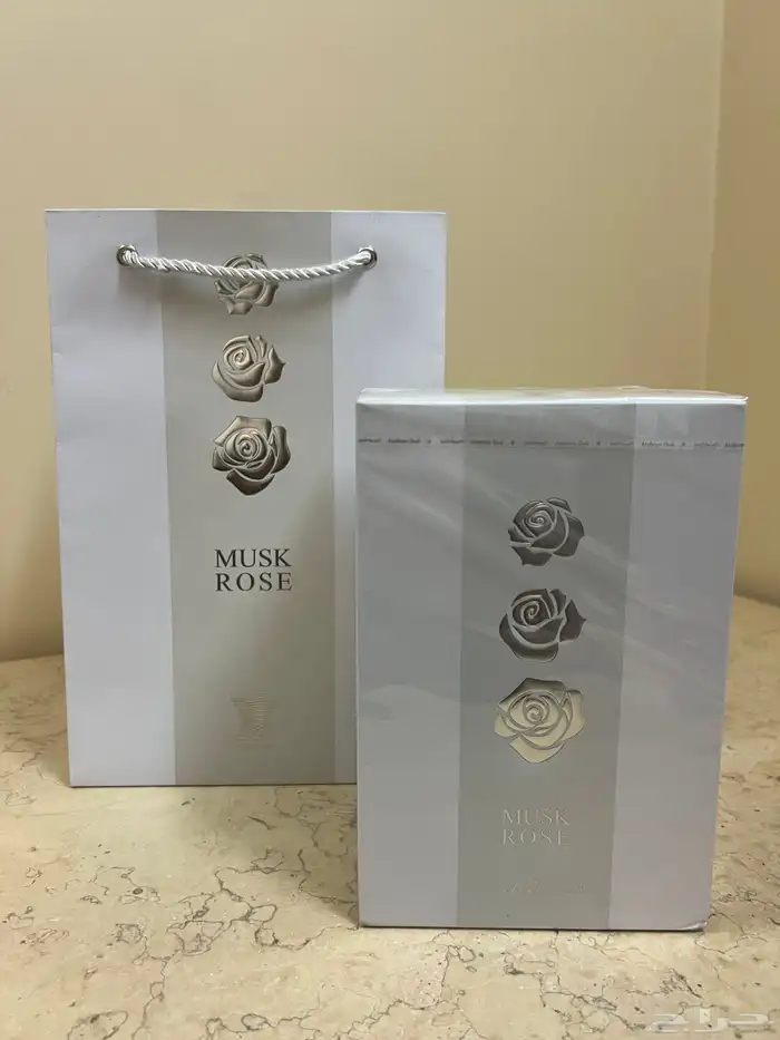 عطر مسك روز من العربيه للعود 1