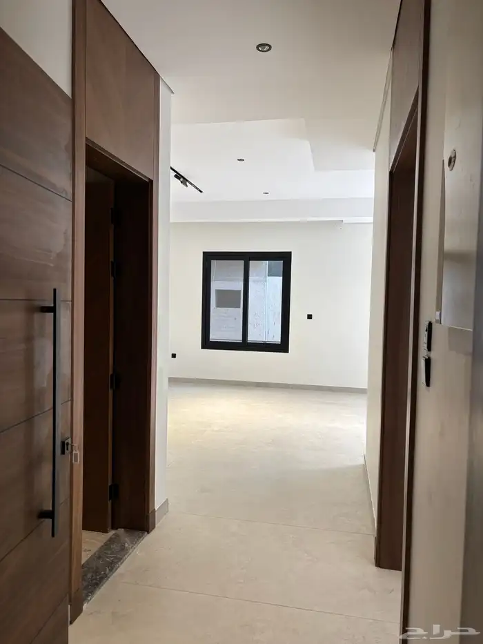 للإيجار شقة فاخرة في ارقى احياء جدة 2